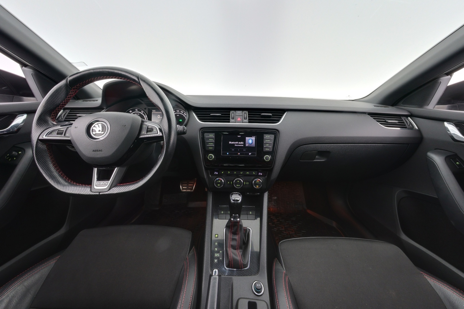 SKODA Octavia 2015