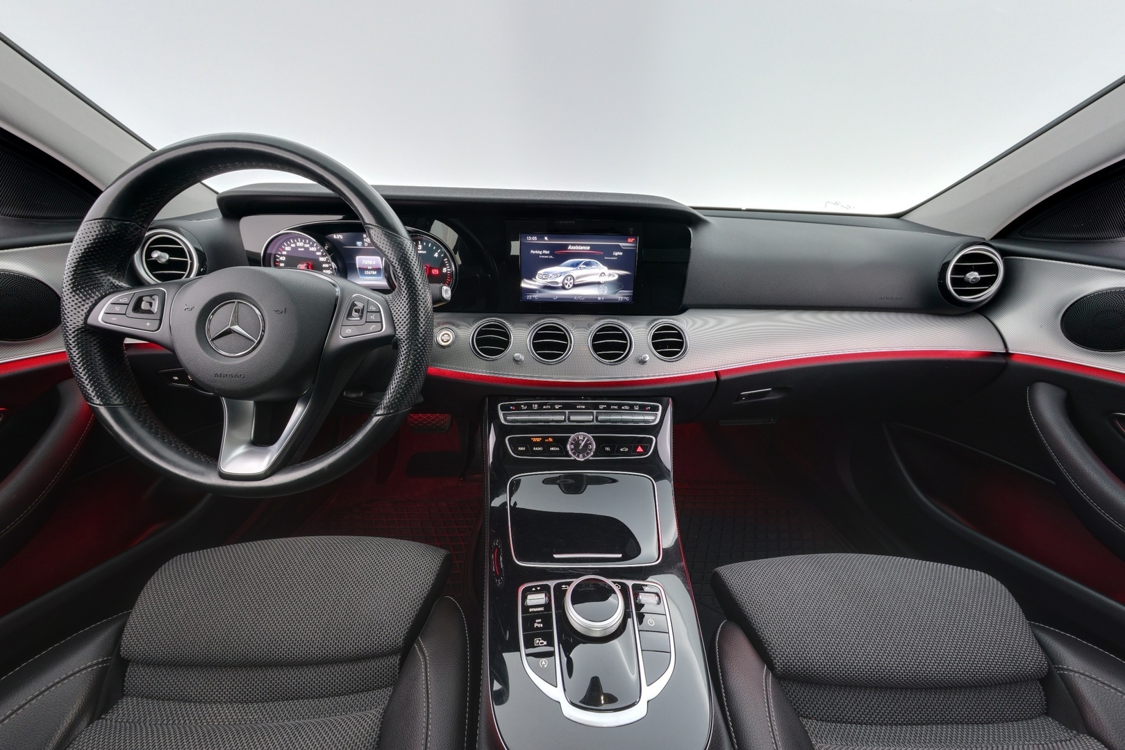 MERCEDES-BENZ E 2017