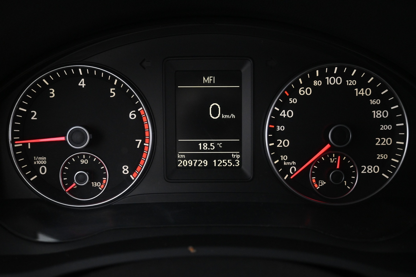VOLKSWAGEN Scirocco 2010