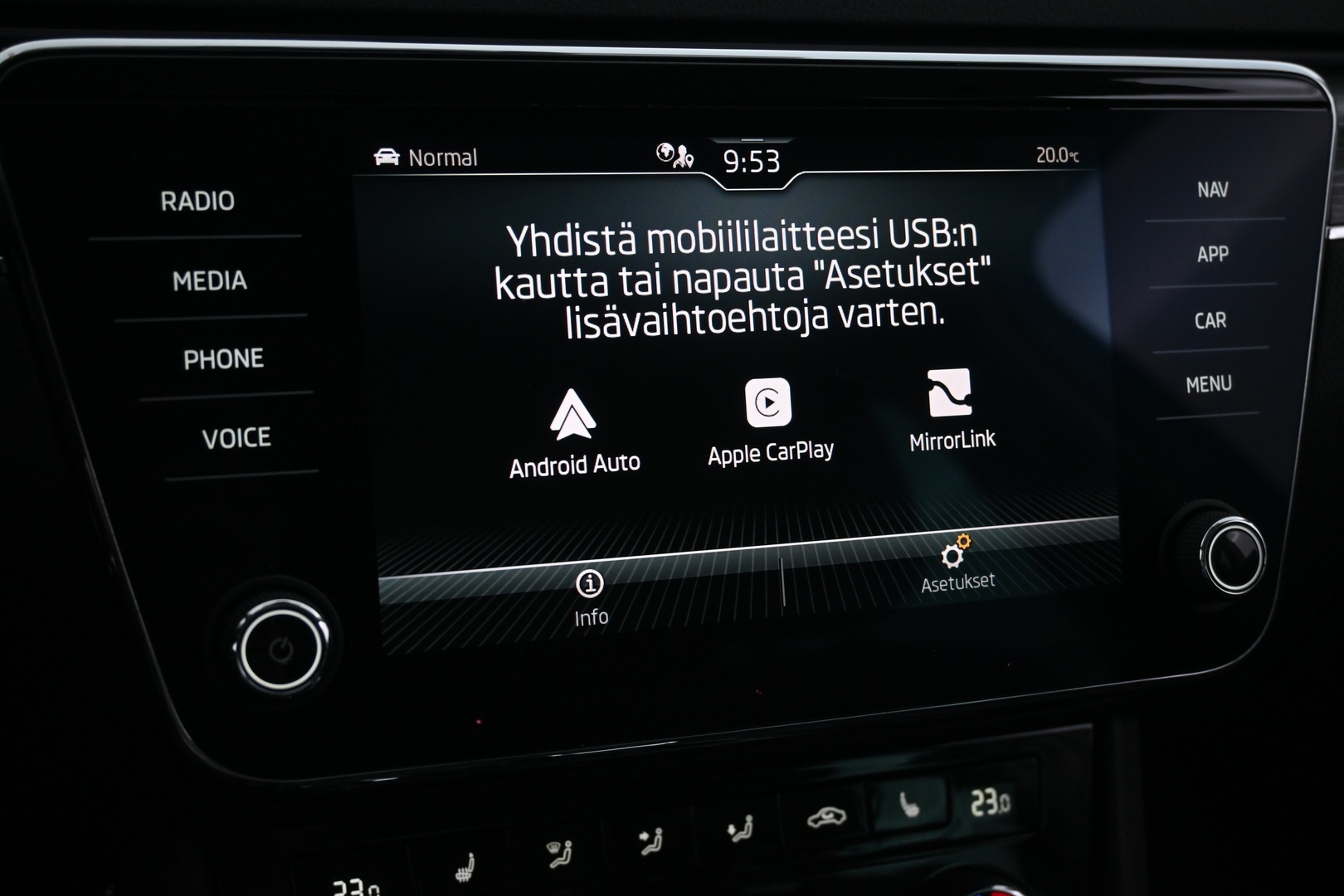 SKODA Superb 2022
