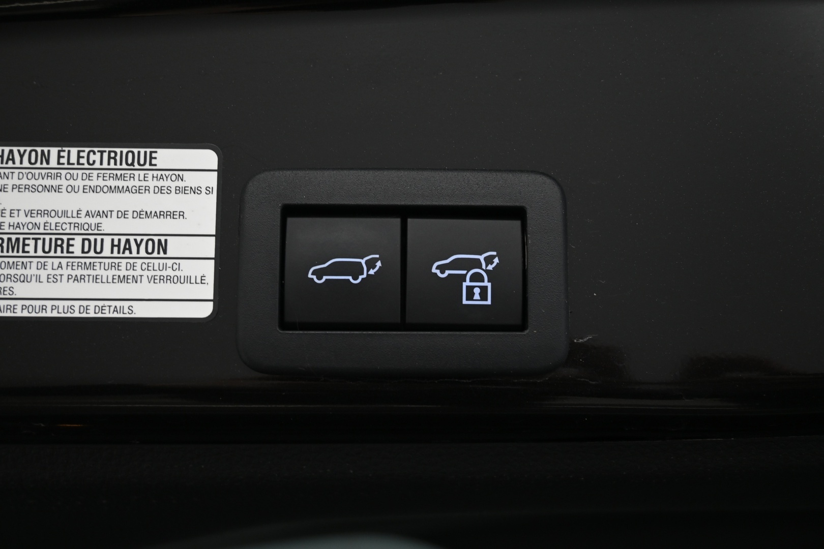 TOYOTA Yaris Cross 2023