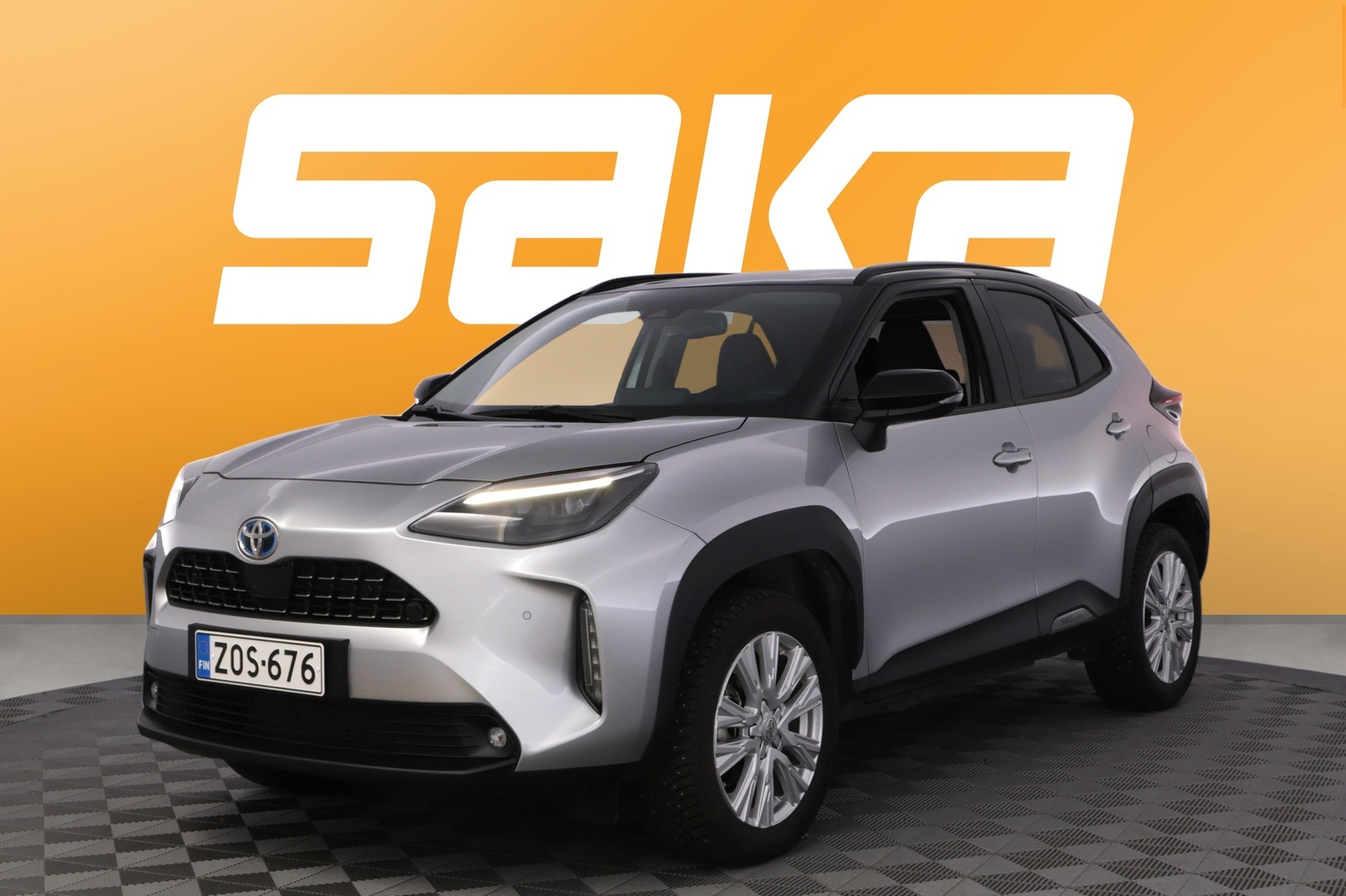 TOYOTA Yaris Cross 2023