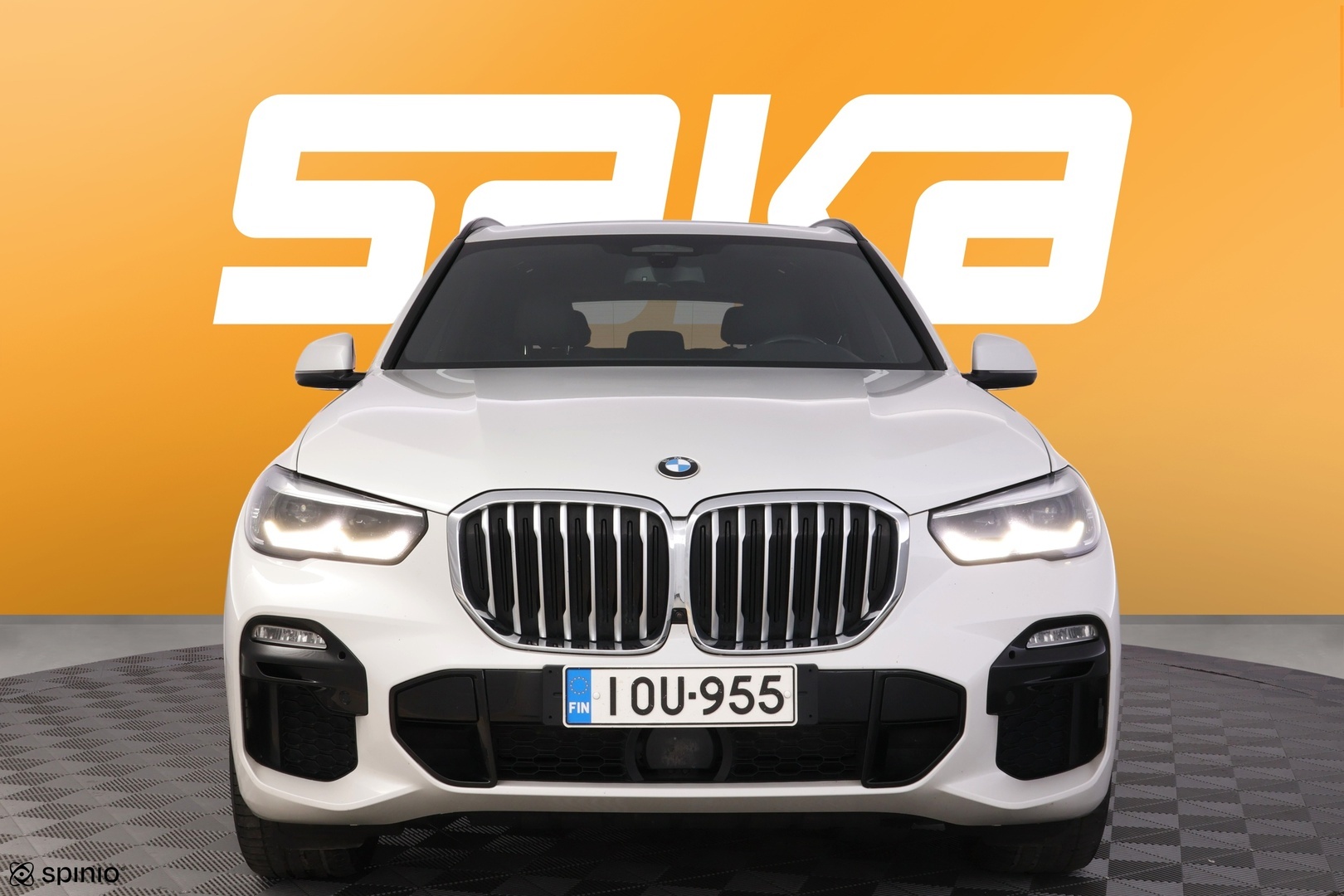 BMW X5 2021