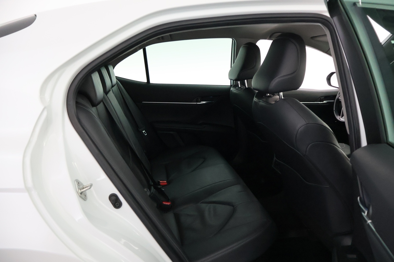 TOYOTA Camry 2023