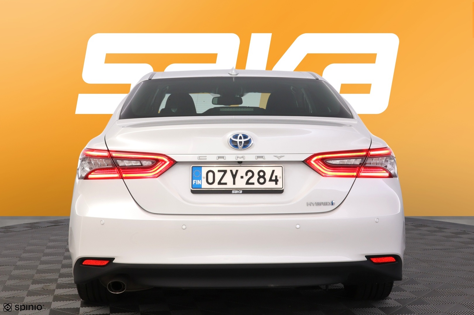 TOYOTA Camry 2023