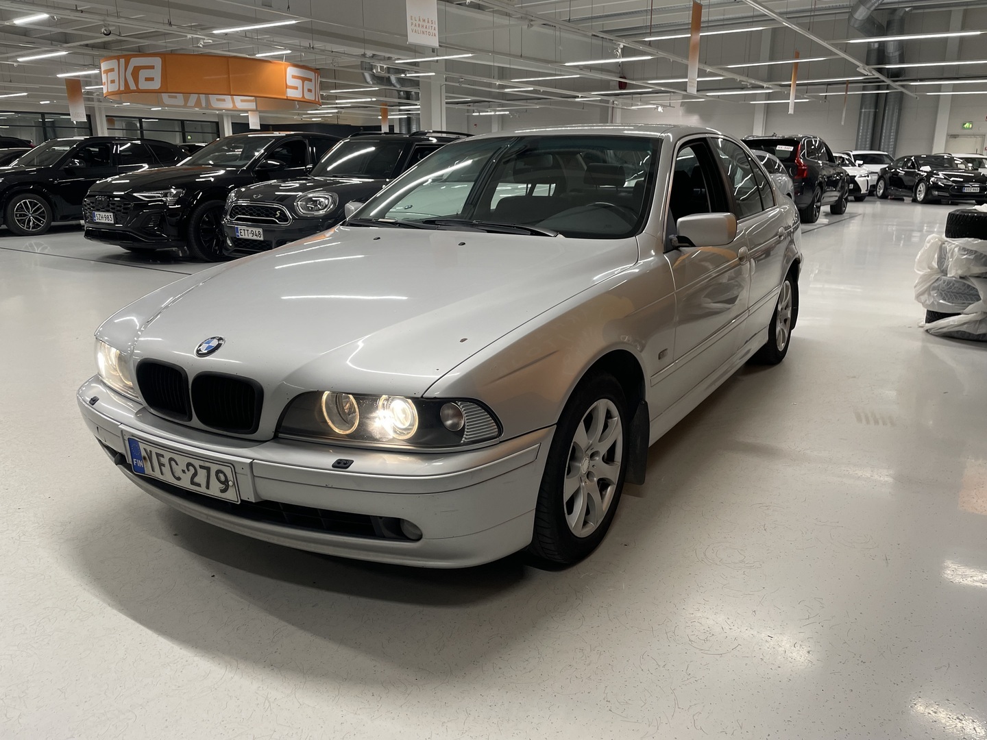 BMW 525 2003