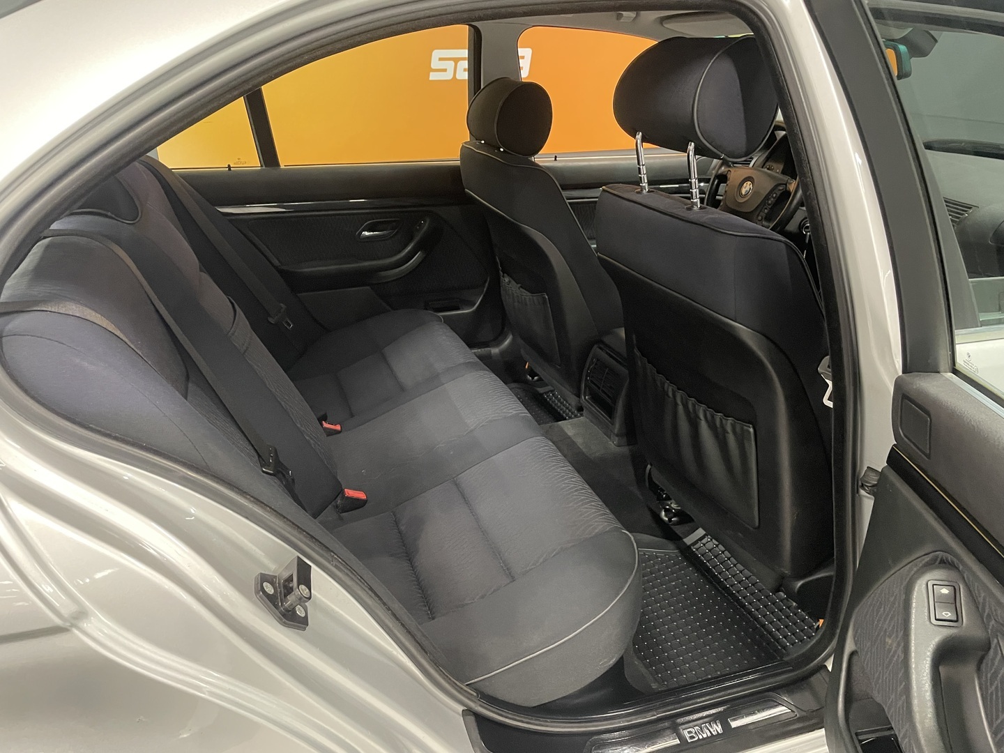 BMW 525 2003