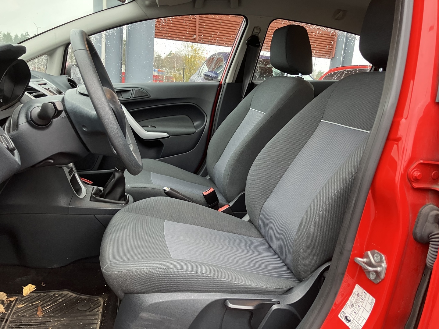 FORD Fiesta 2012