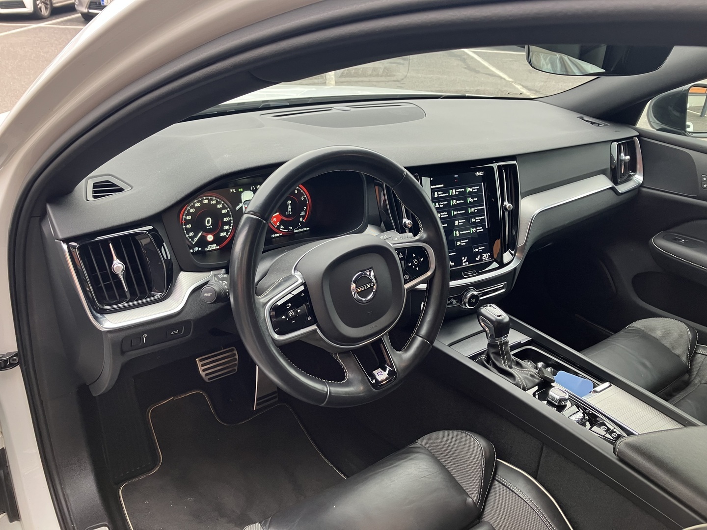 VOLVO S60 2020