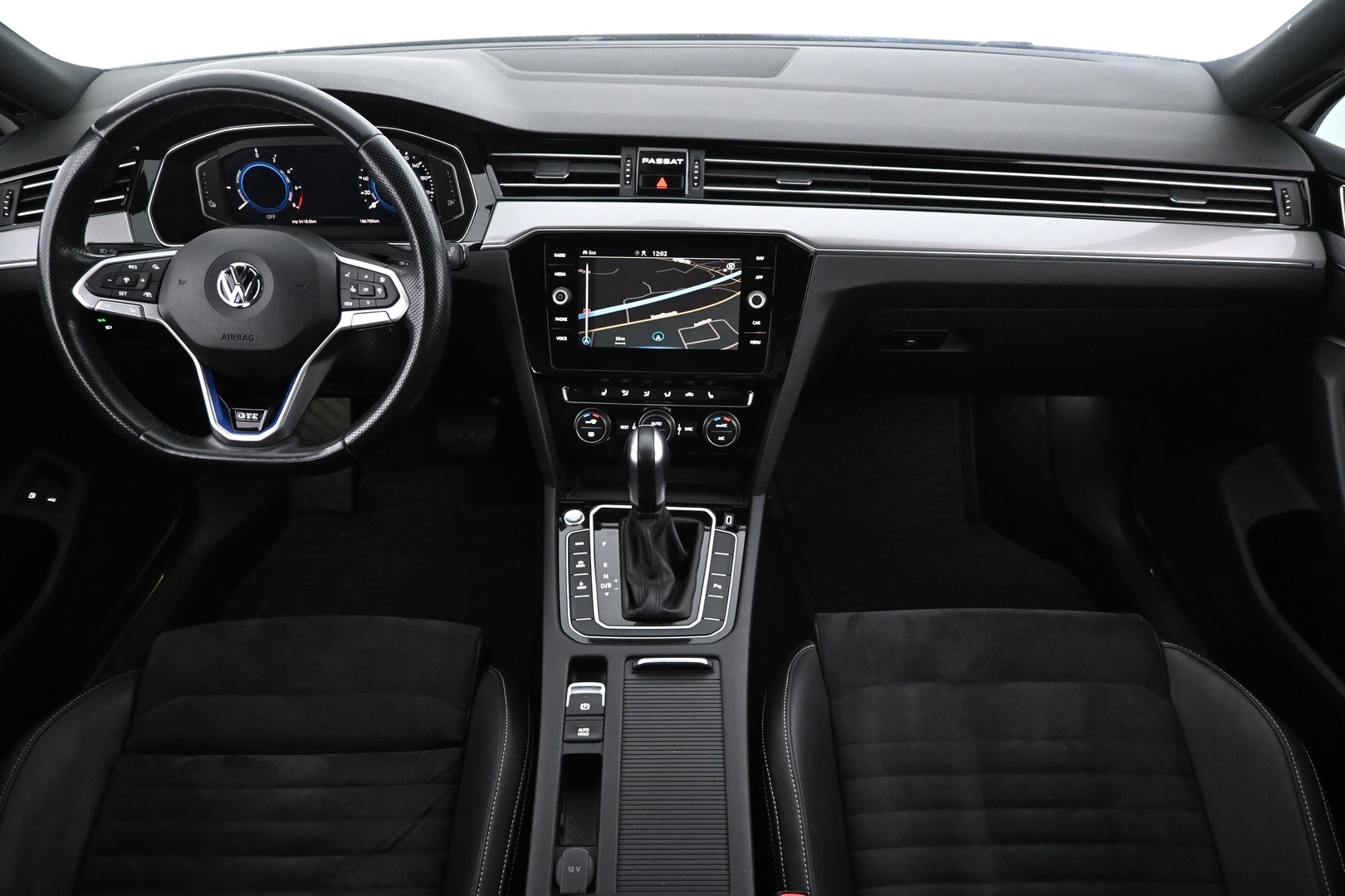 VOLKSWAGEN Passat 2020