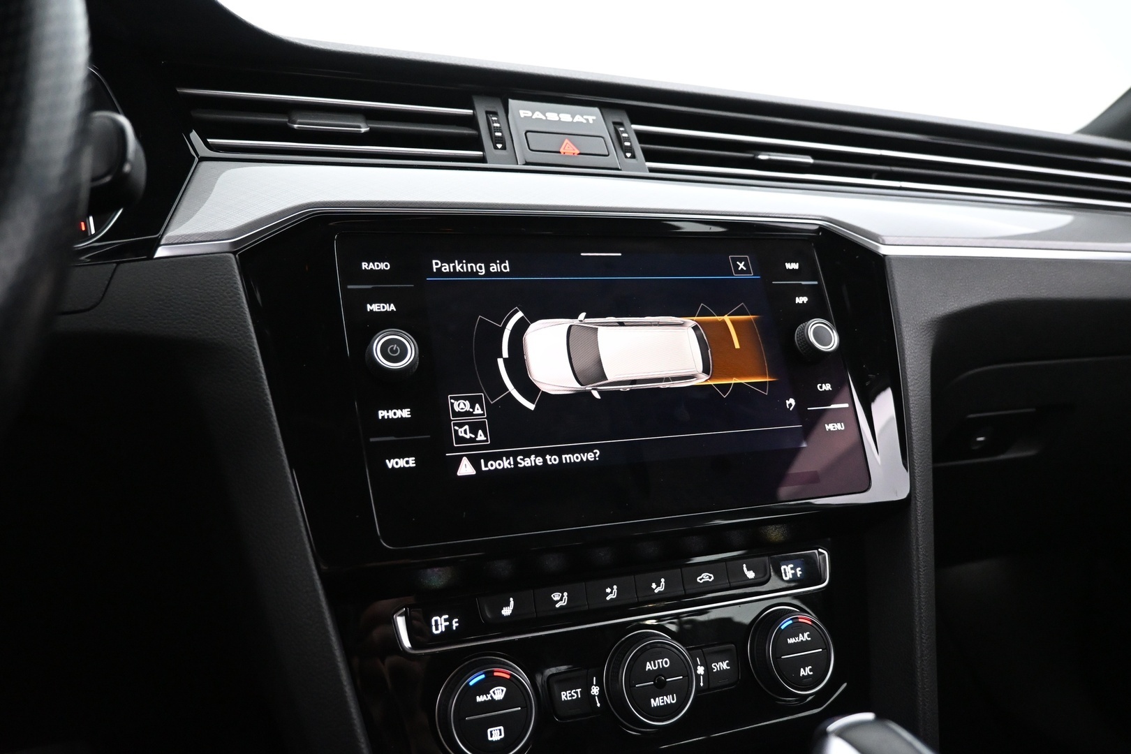 VOLKSWAGEN Passat 2020