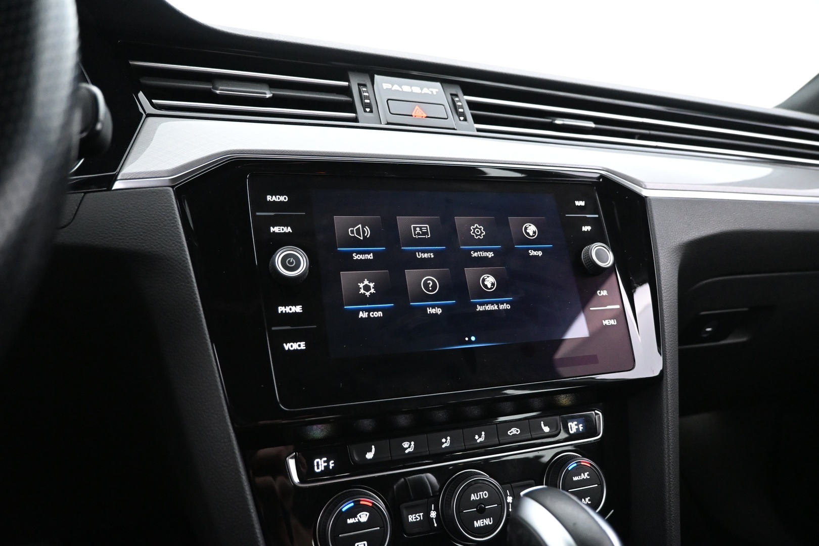 VOLKSWAGEN Passat 2020