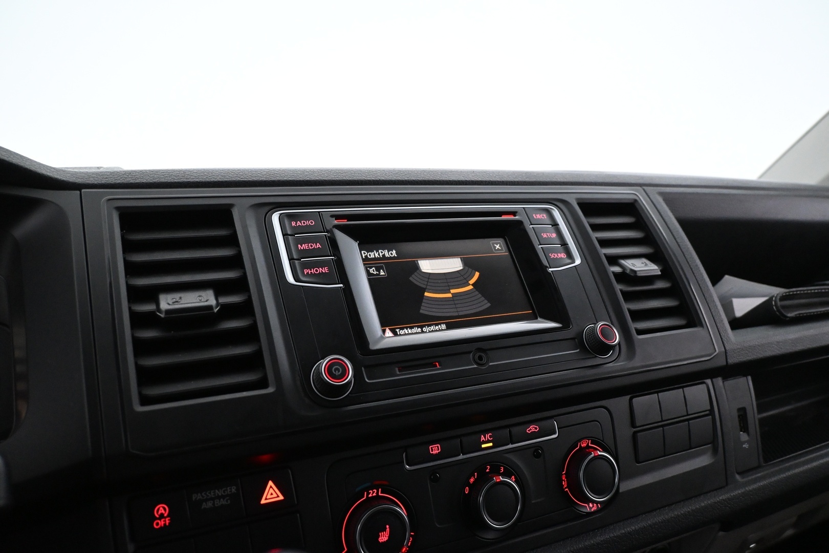 VOLKSWAGEN Transporter 2018