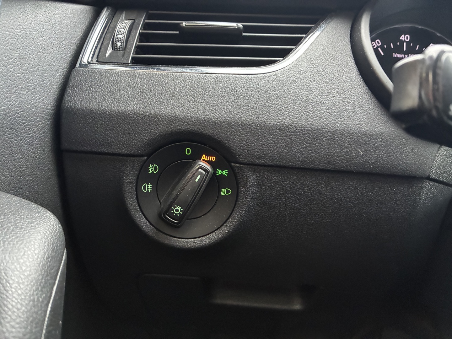 SKODA Octavia 2016