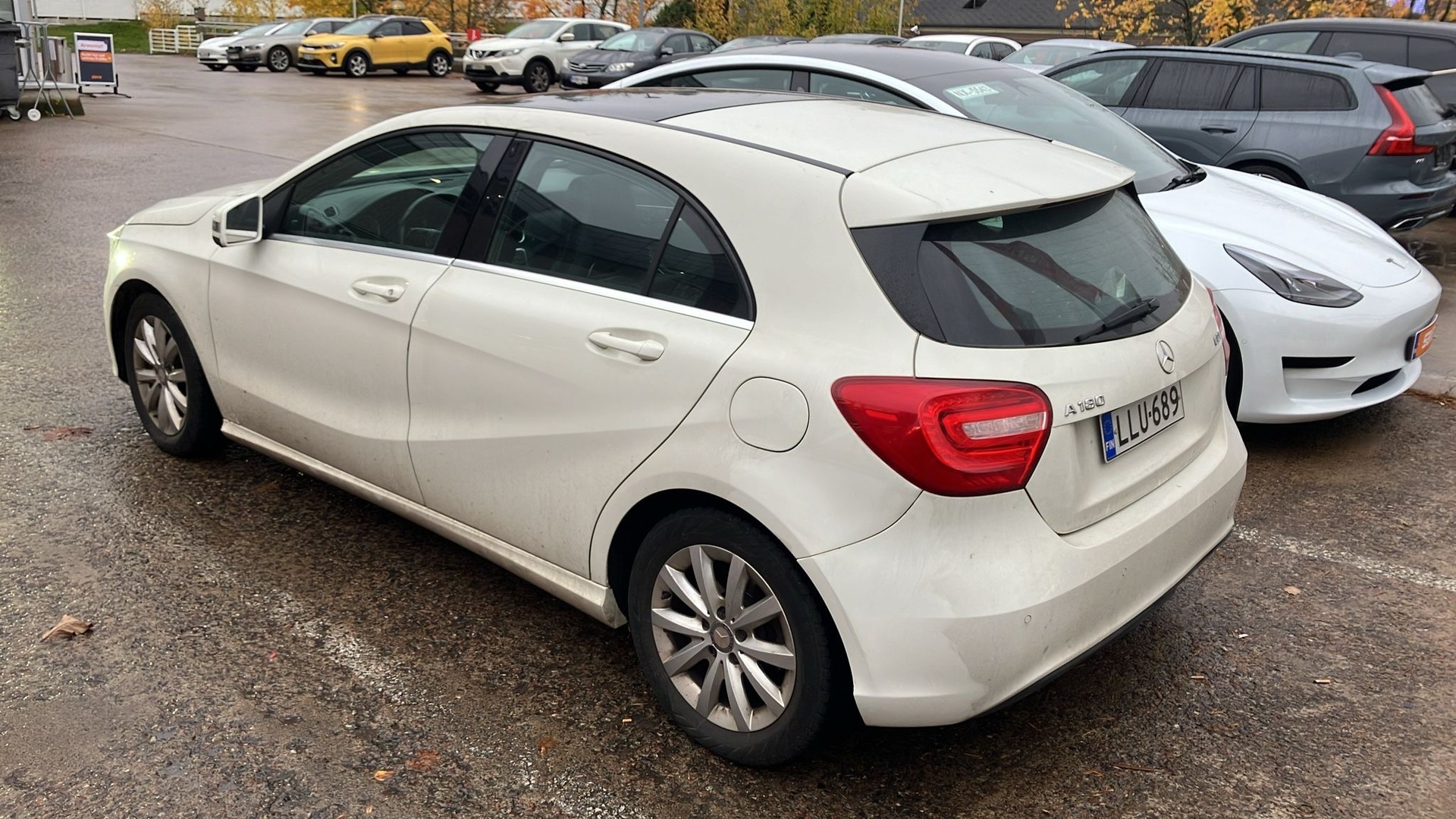 MERCEDES-BENZ A 2013