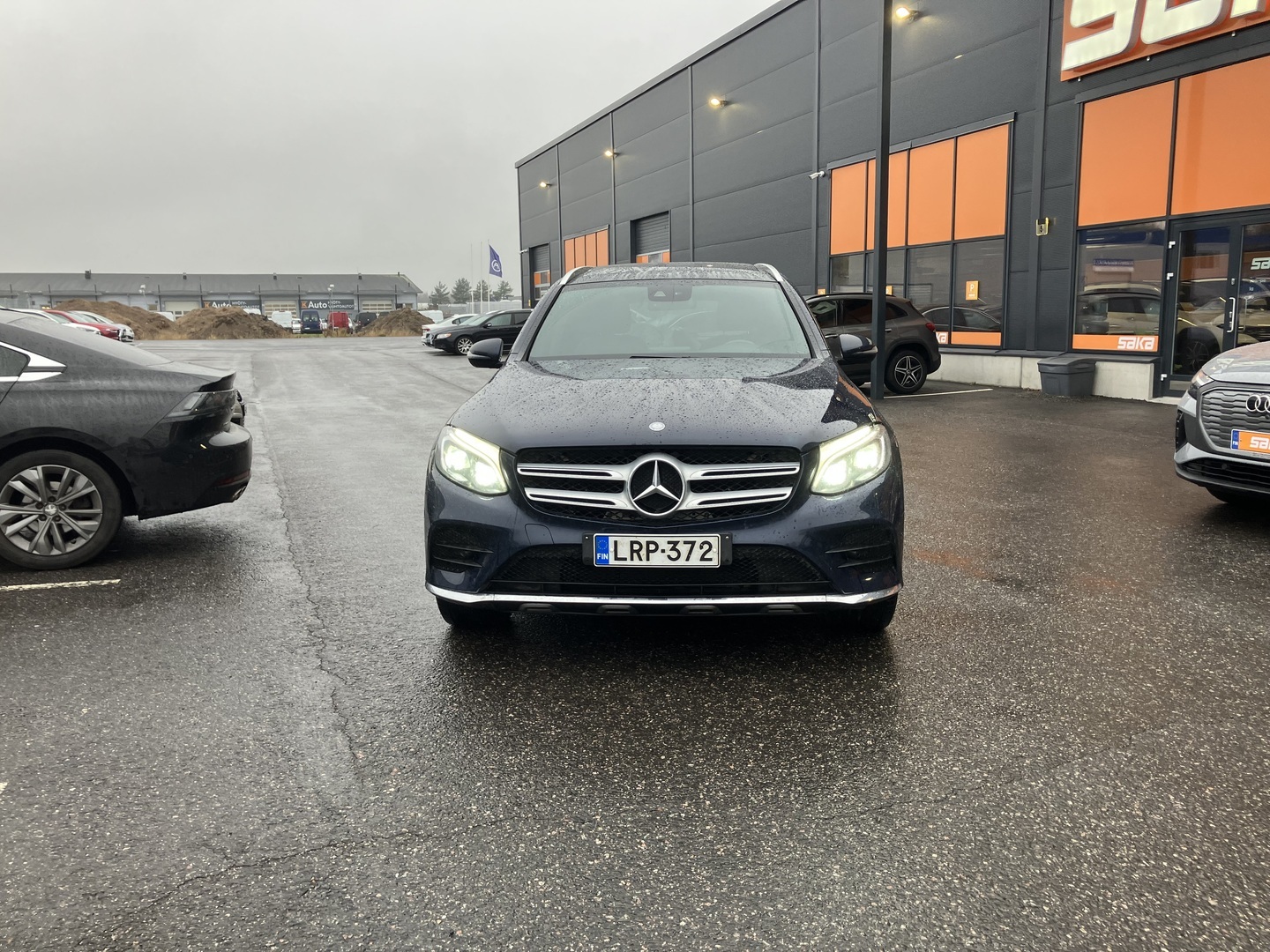 MERCEDES-BENZ GLC 2016
