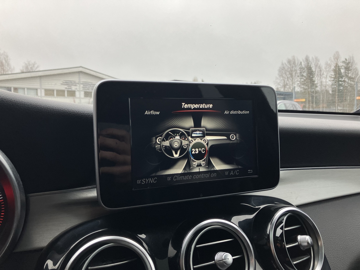 MERCEDES-BENZ GLC 2016