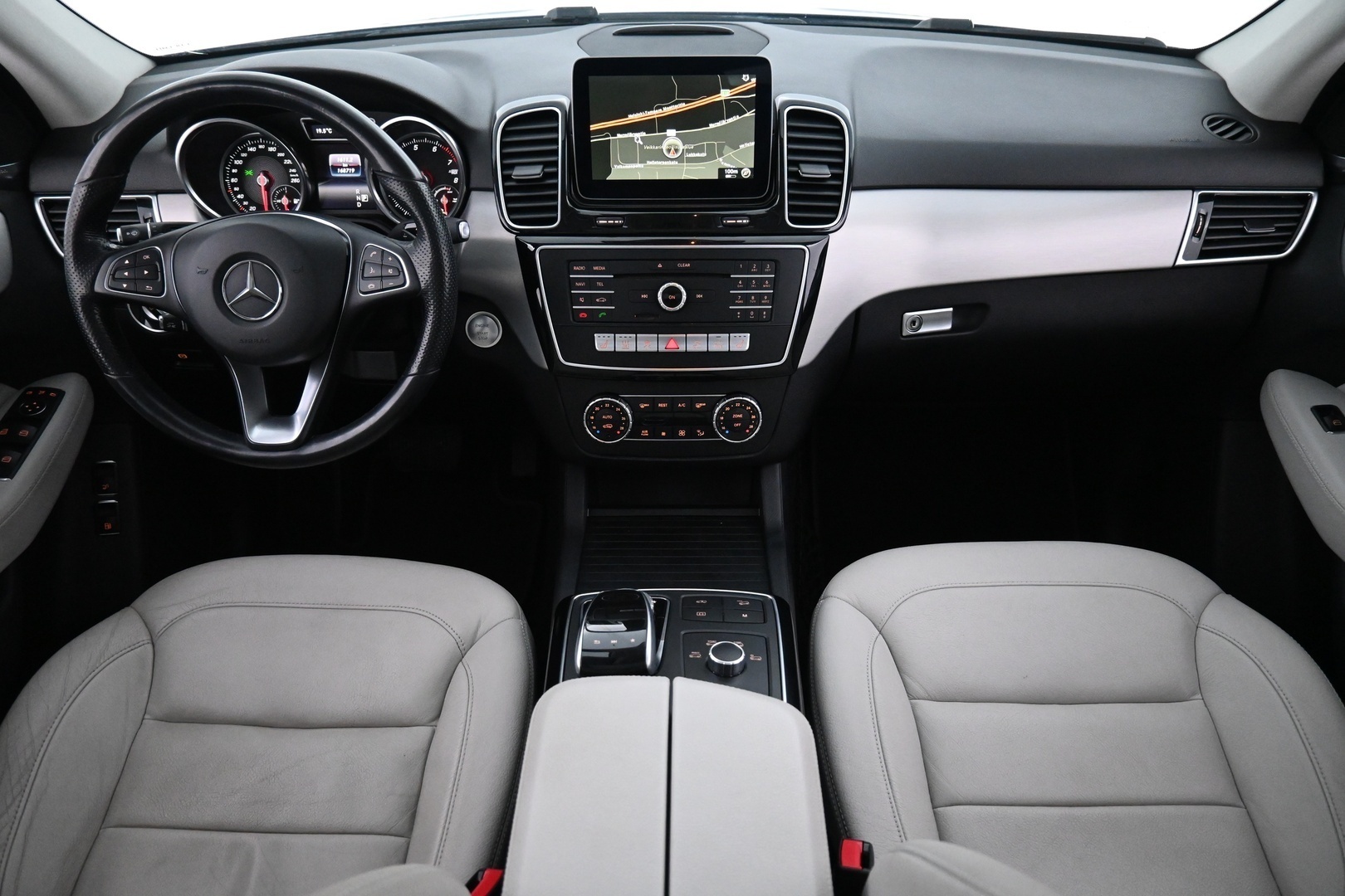 MERCEDES-BENZ GLE 2017