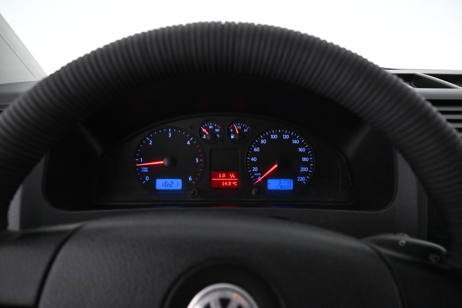 VOLKSWAGEN Transporter 2008