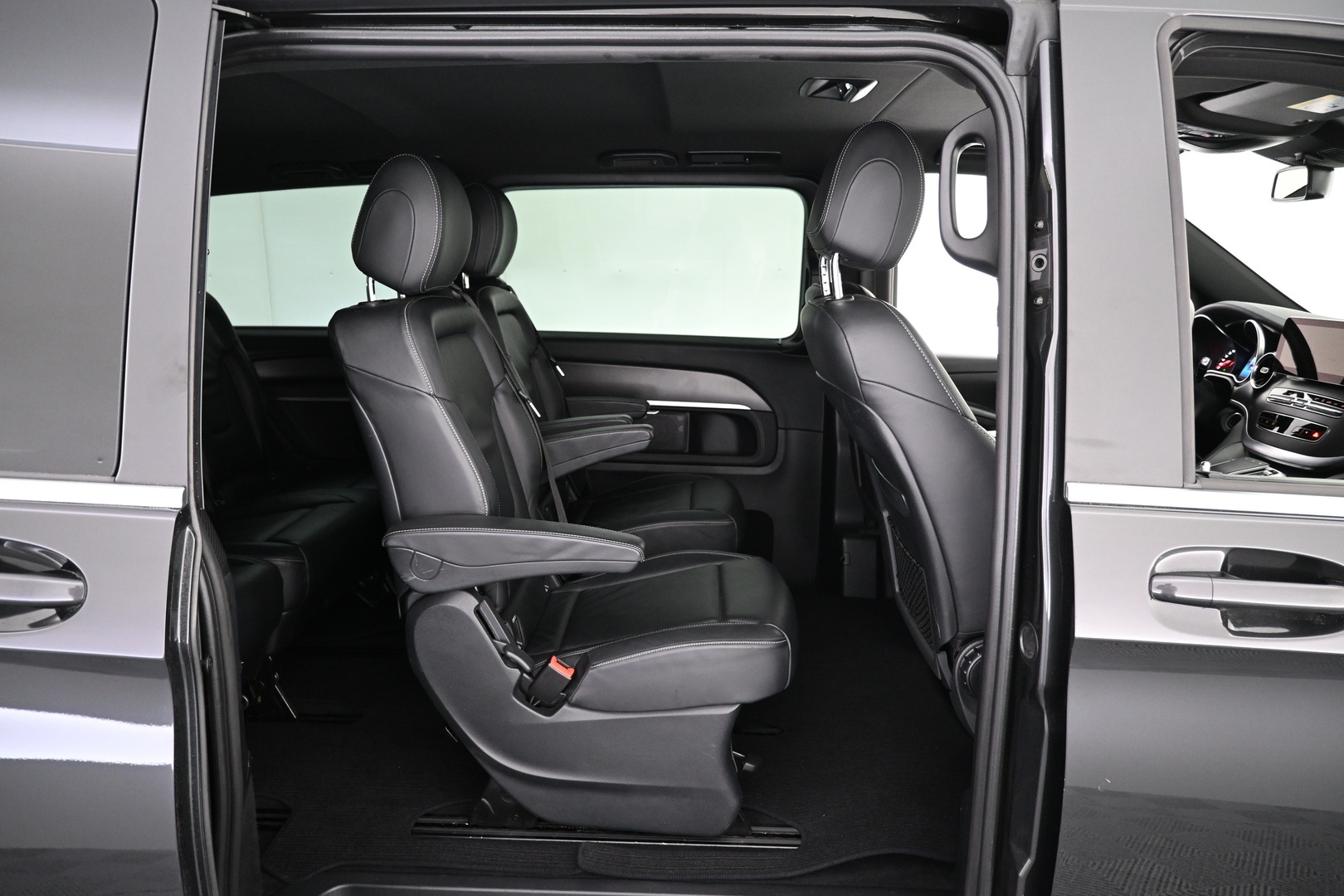 MERCEDES-BENZ V 2020
