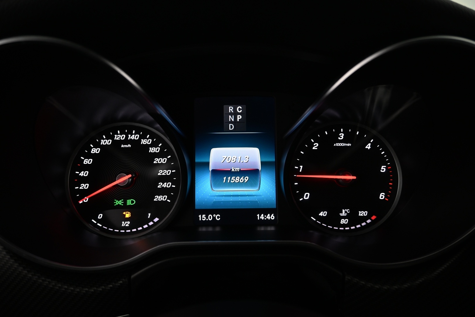 MERCEDES-BENZ V 2020