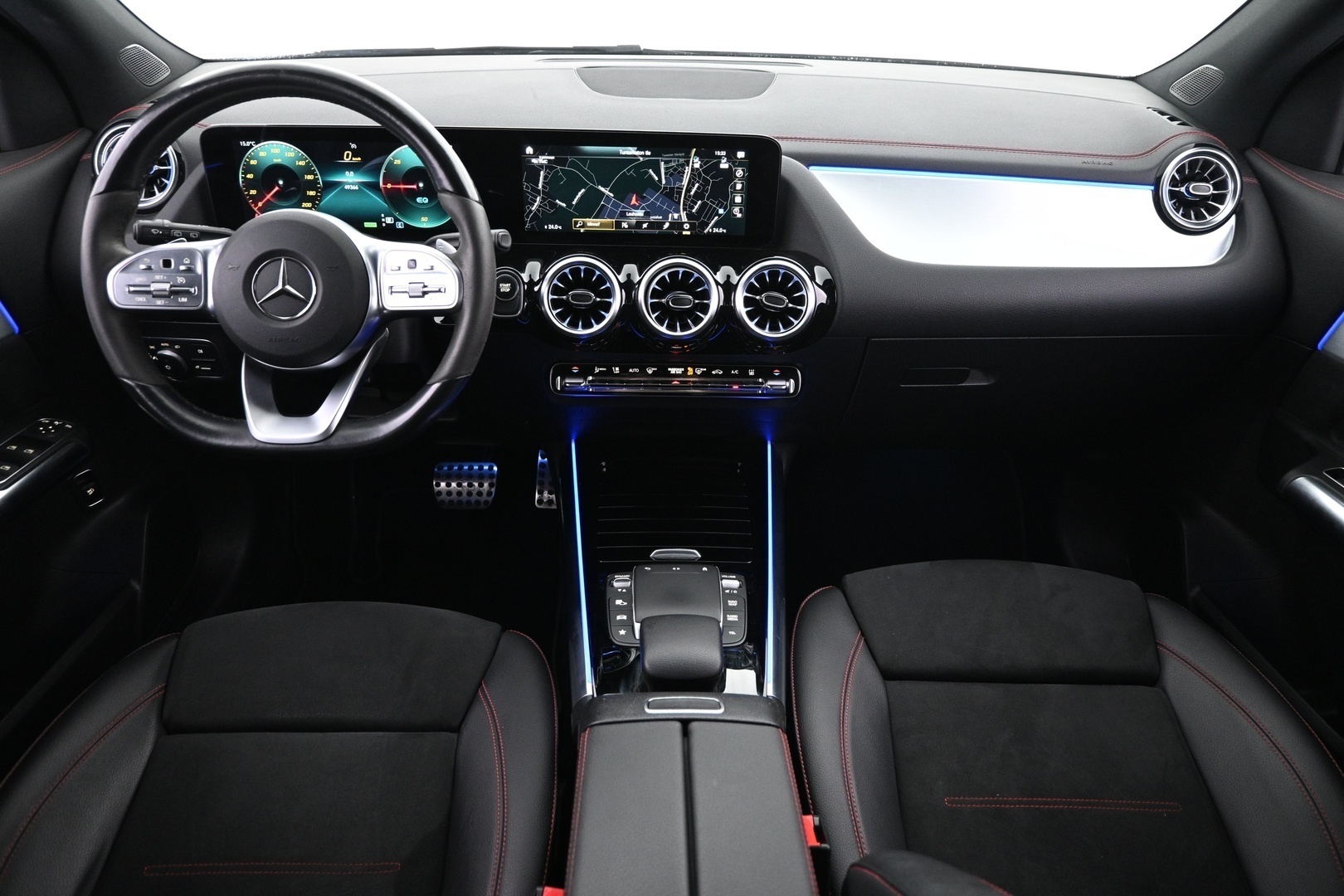 MERCEDES-BENZ EQA 2021