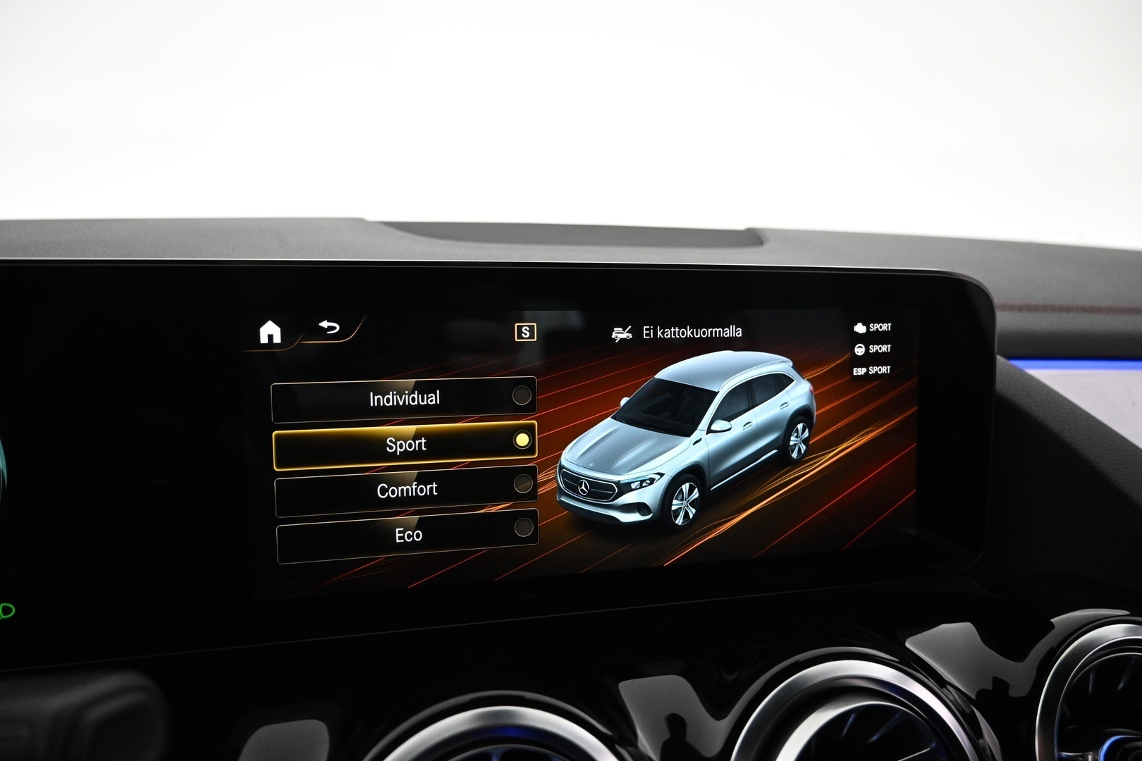 MERCEDES-BENZ EQA 2021