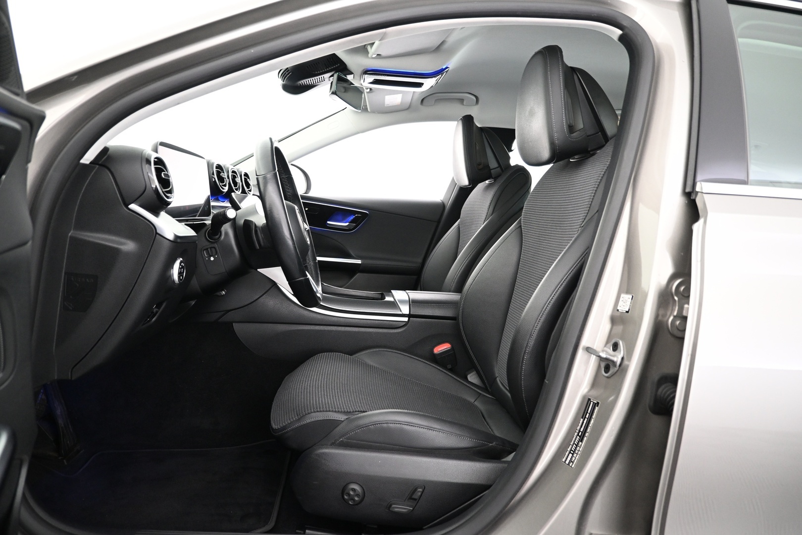 MERCEDES-BENZ C 2022