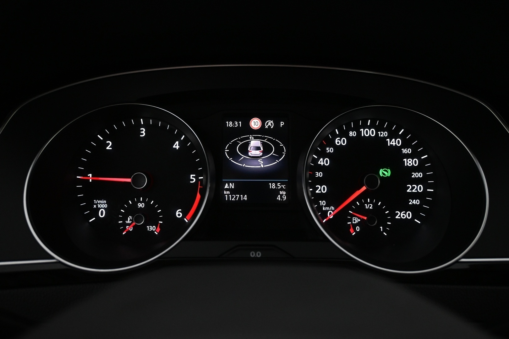 VOLKSWAGEN Passat 2021