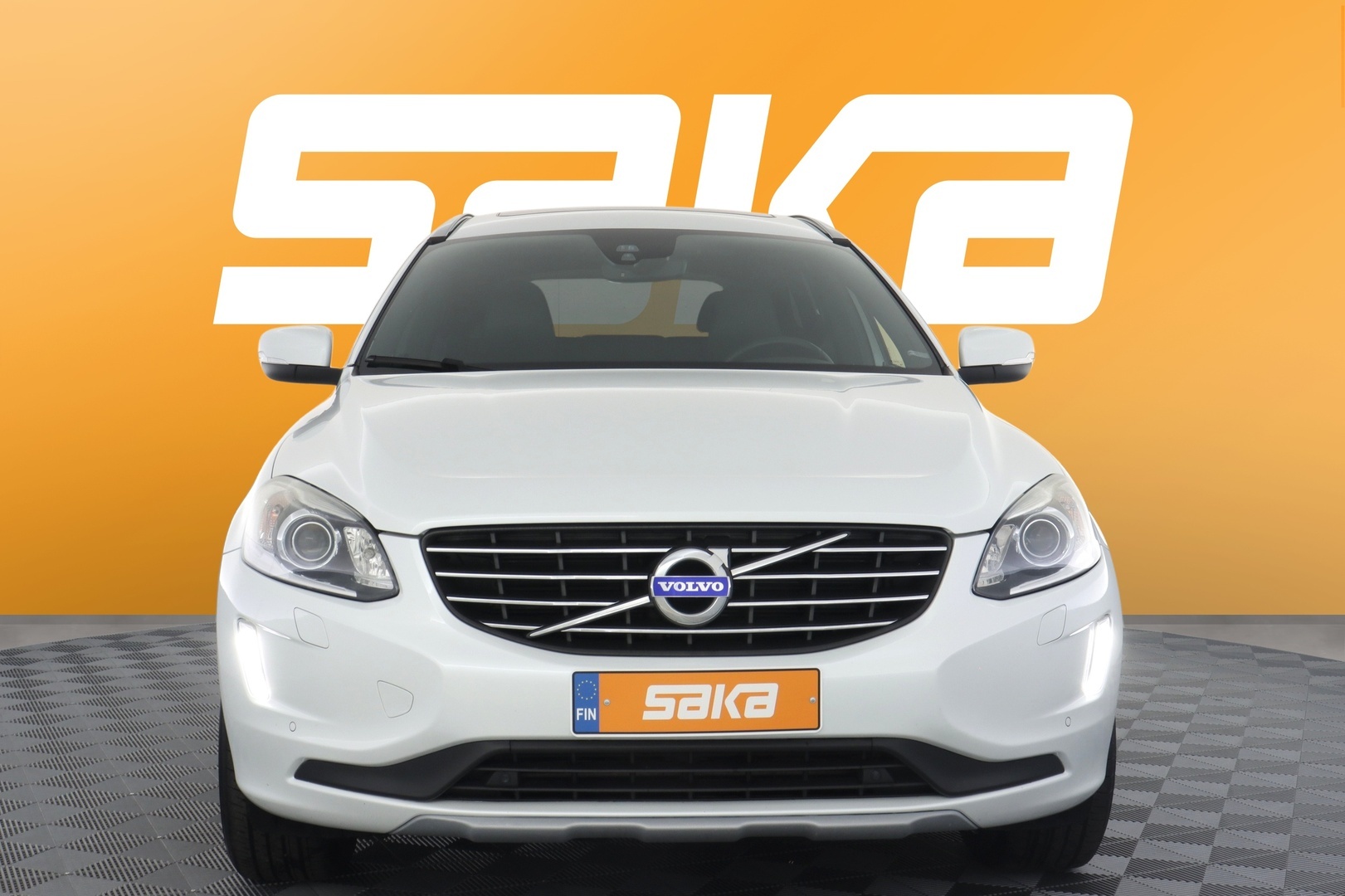VOLVO XC60 2016