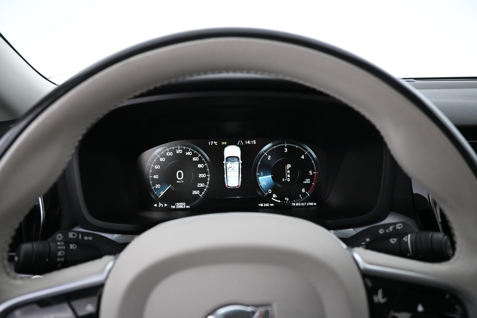 VOLVO V60 2020