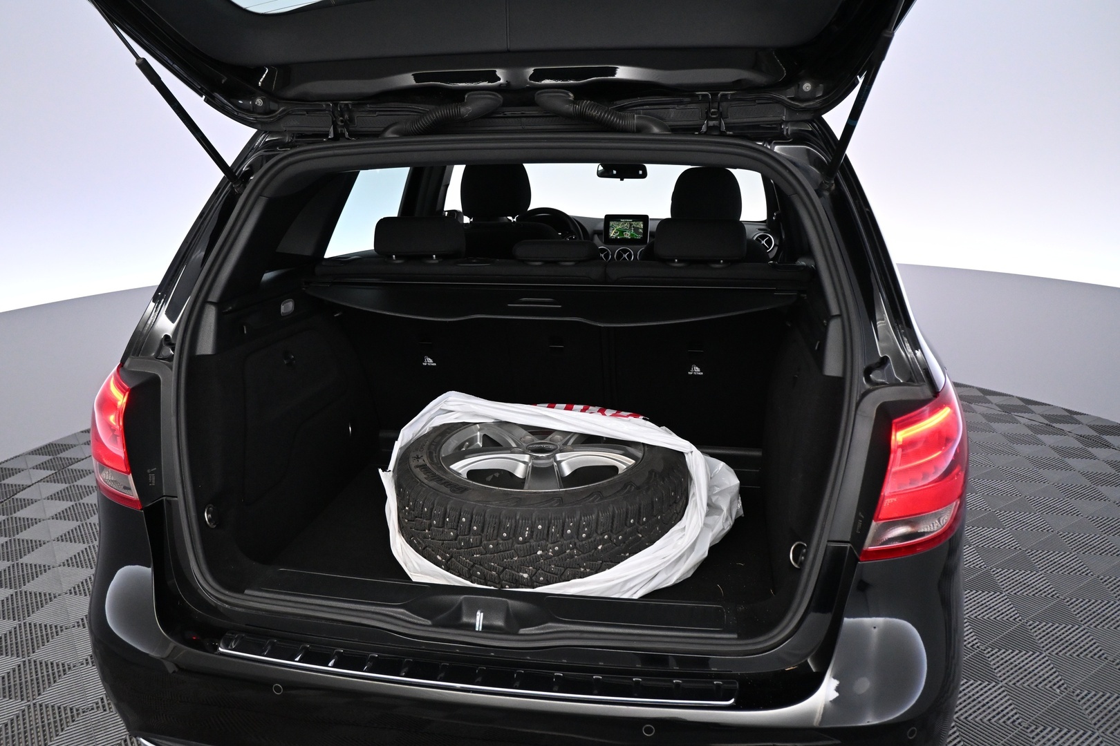 MERCEDES-BENZ B 2018