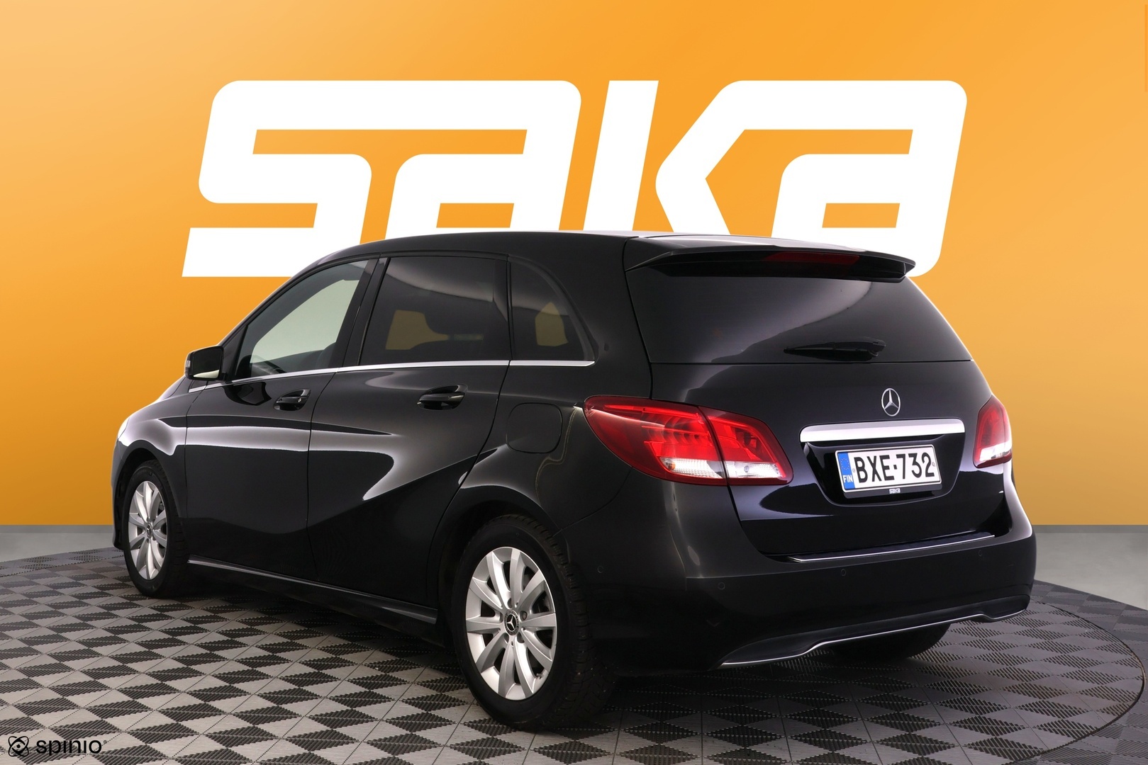 MERCEDES-BENZ B 2018