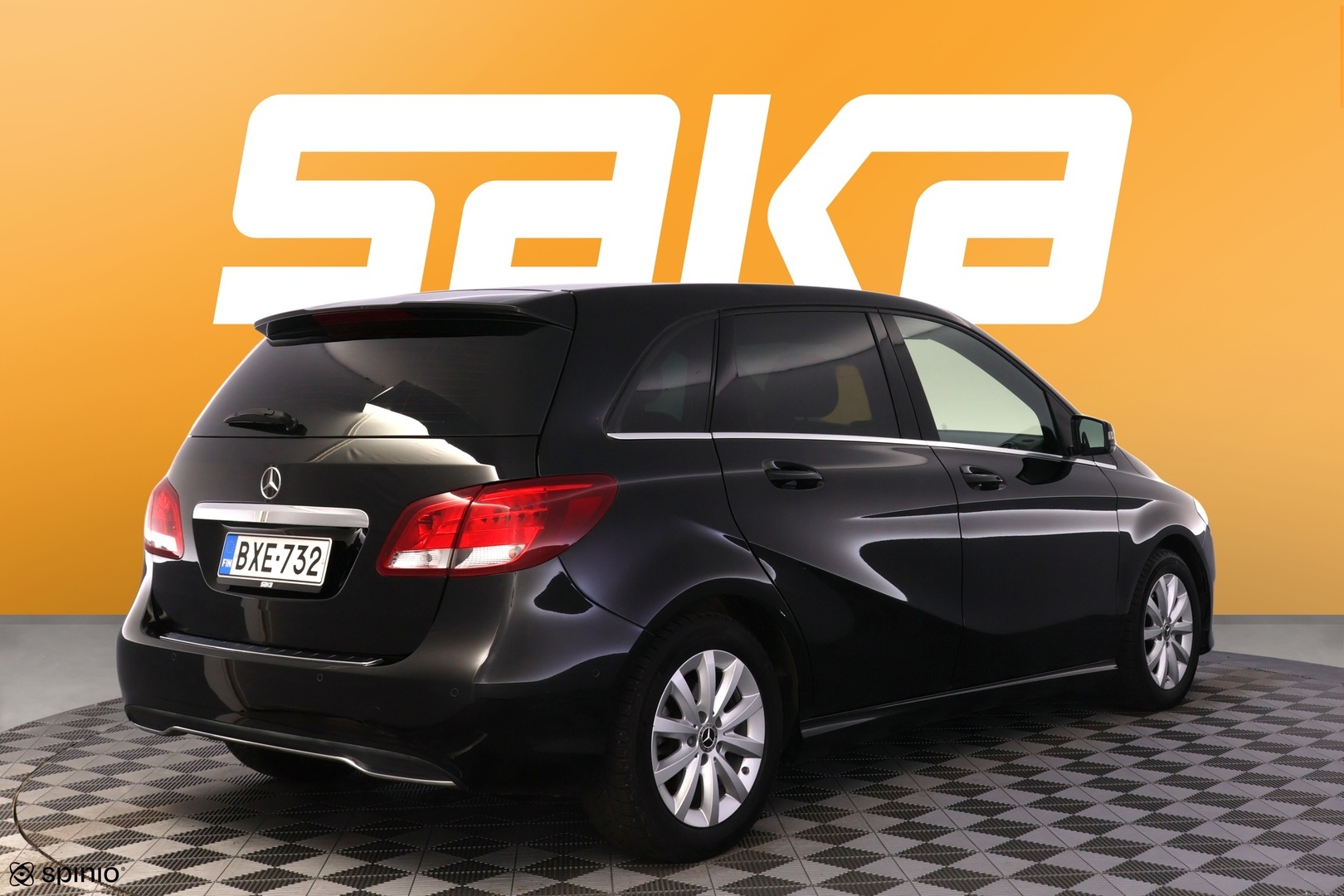 MERCEDES-BENZ B 2018