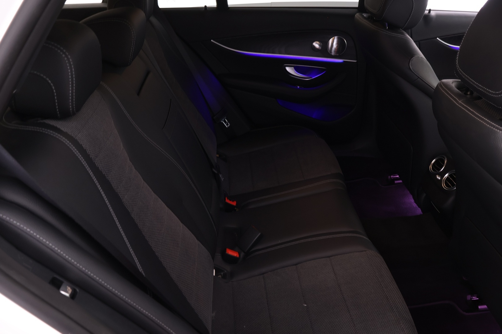 MERCEDES-BENZ E 2017