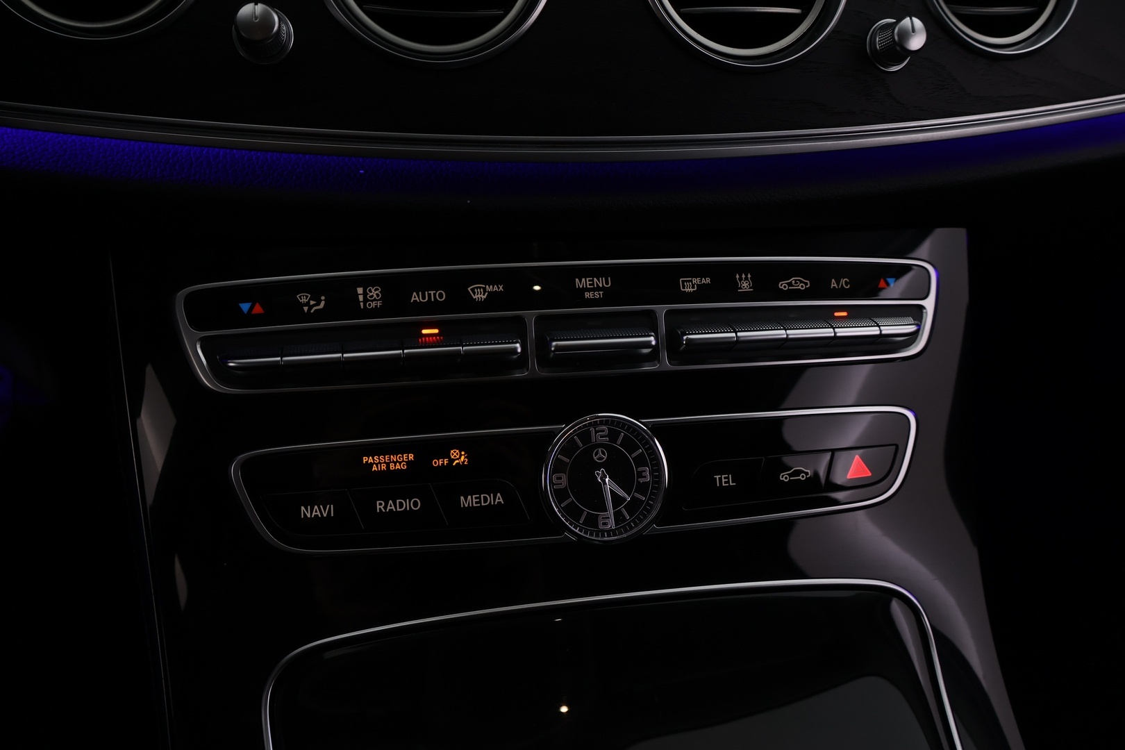 MERCEDES-BENZ E 2017