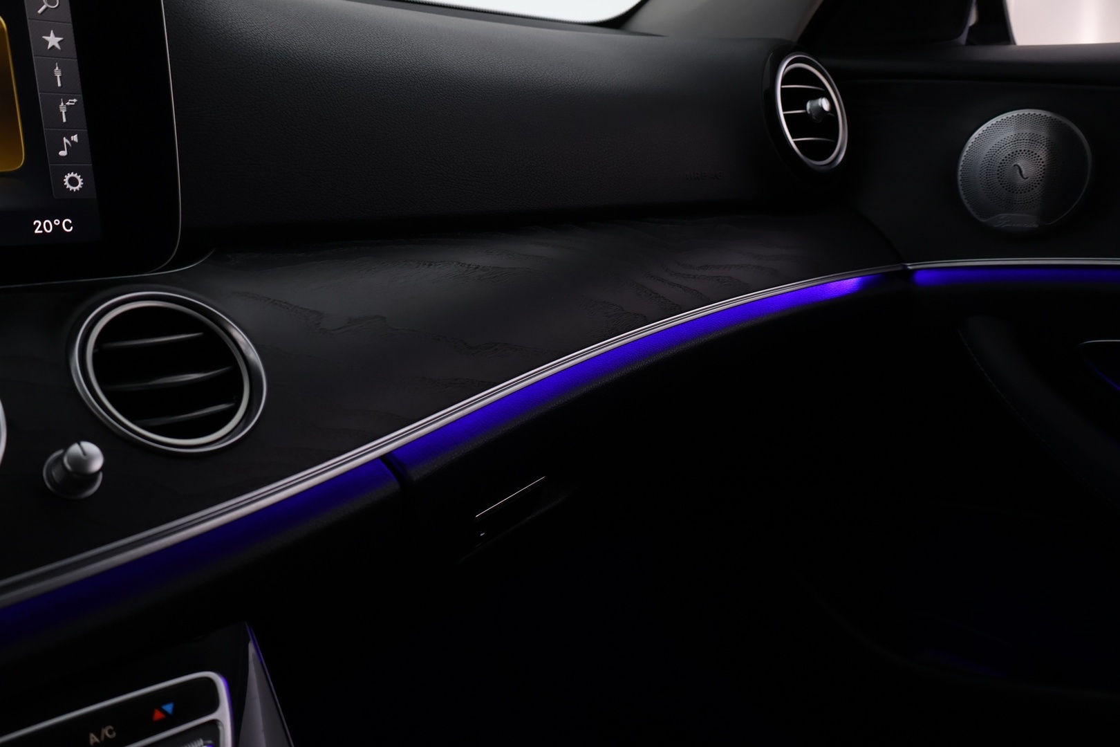 MERCEDES-BENZ E 2017