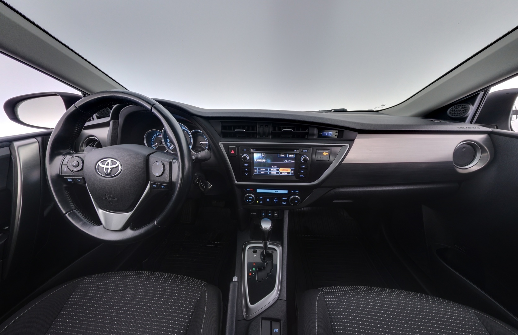 TOYOTA Auris 2014