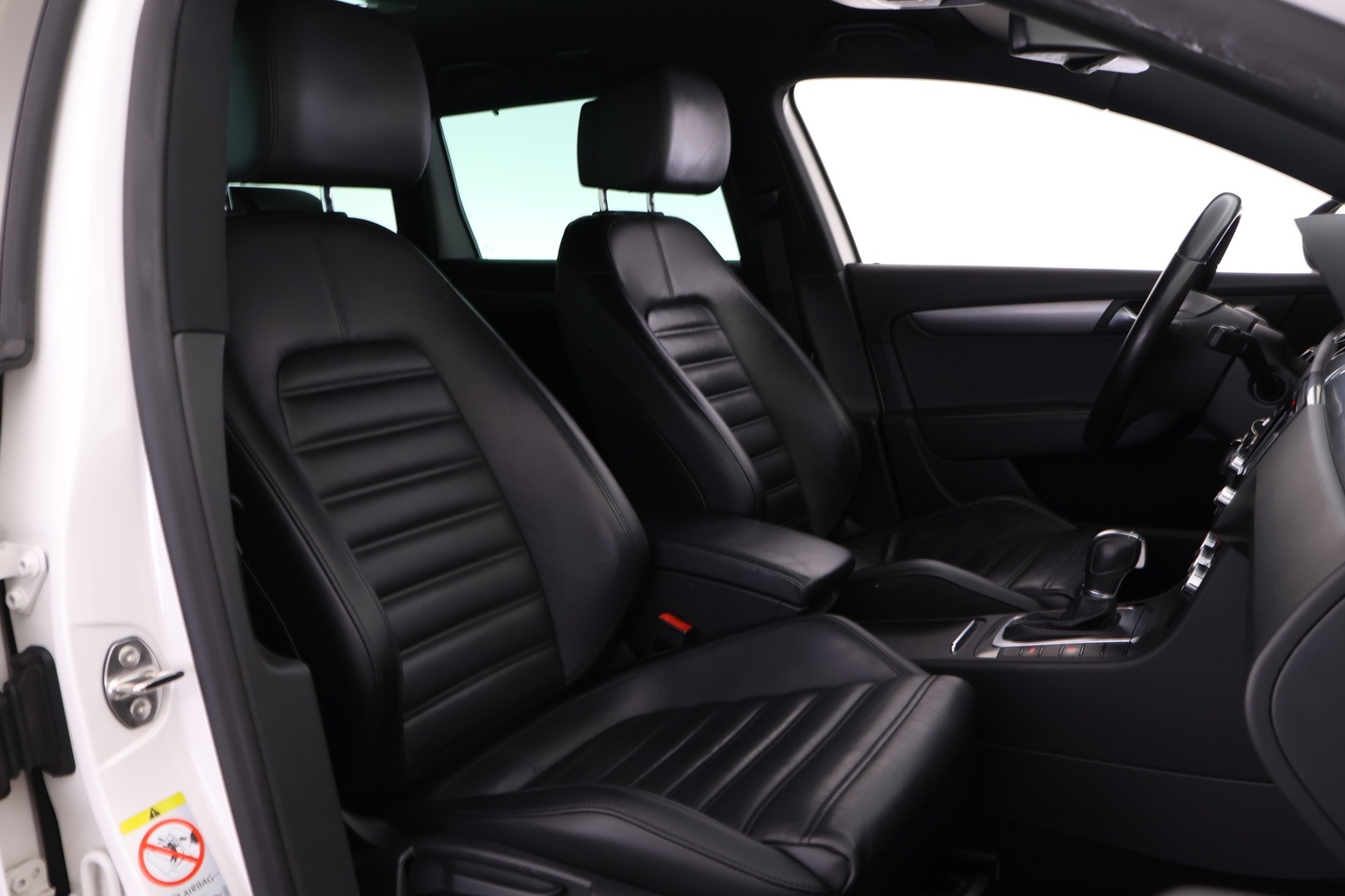 VOLKSWAGEN Passat 2014