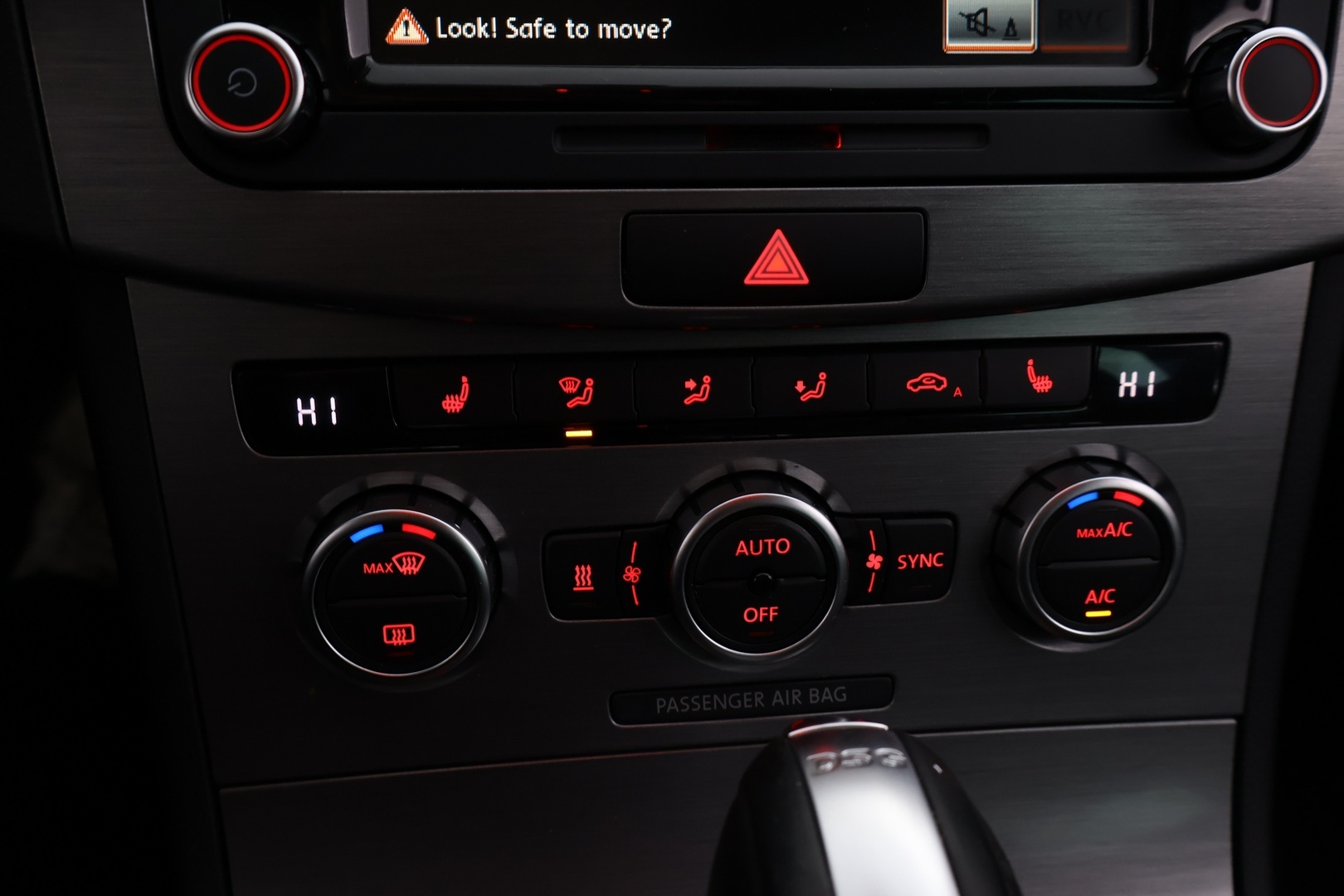 VOLKSWAGEN Passat 2014