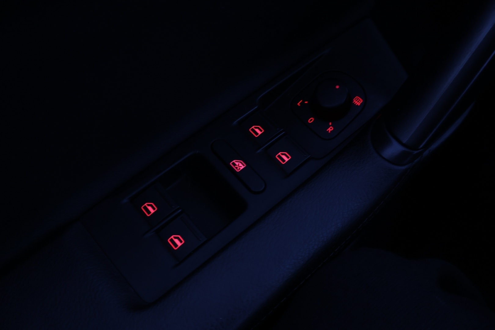 VOLKSWAGEN Passat 2014