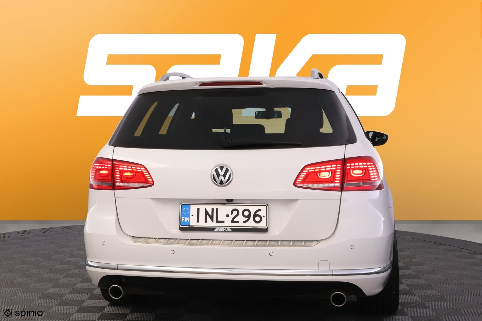 VOLKSWAGEN Passat 2014