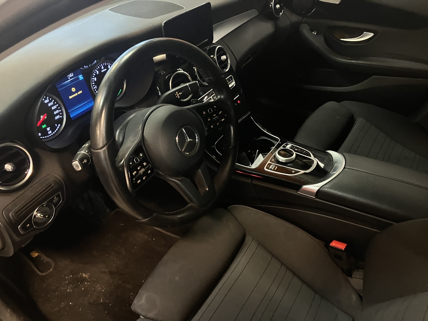 MERCEDES-BENZ C 2019