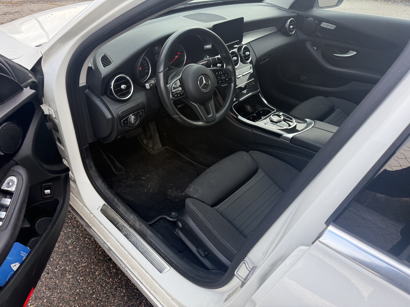 MERCEDES-BENZ C 2019