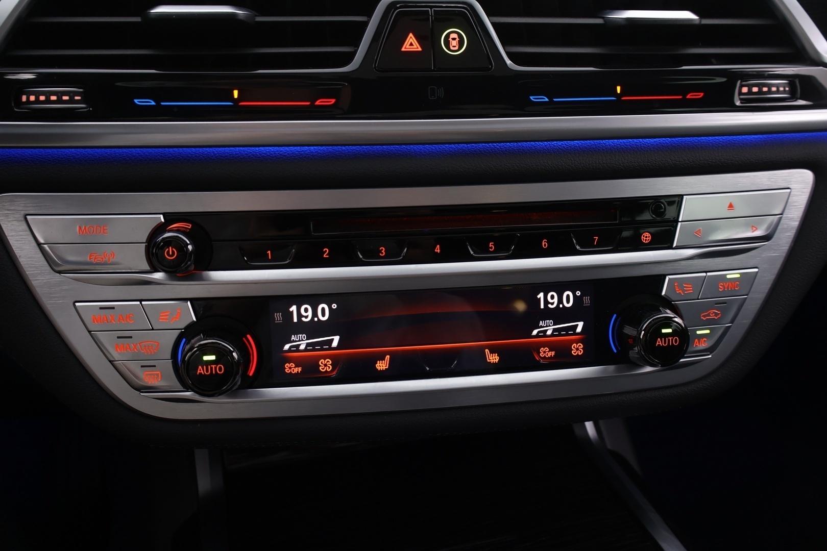 BMW 740 2017