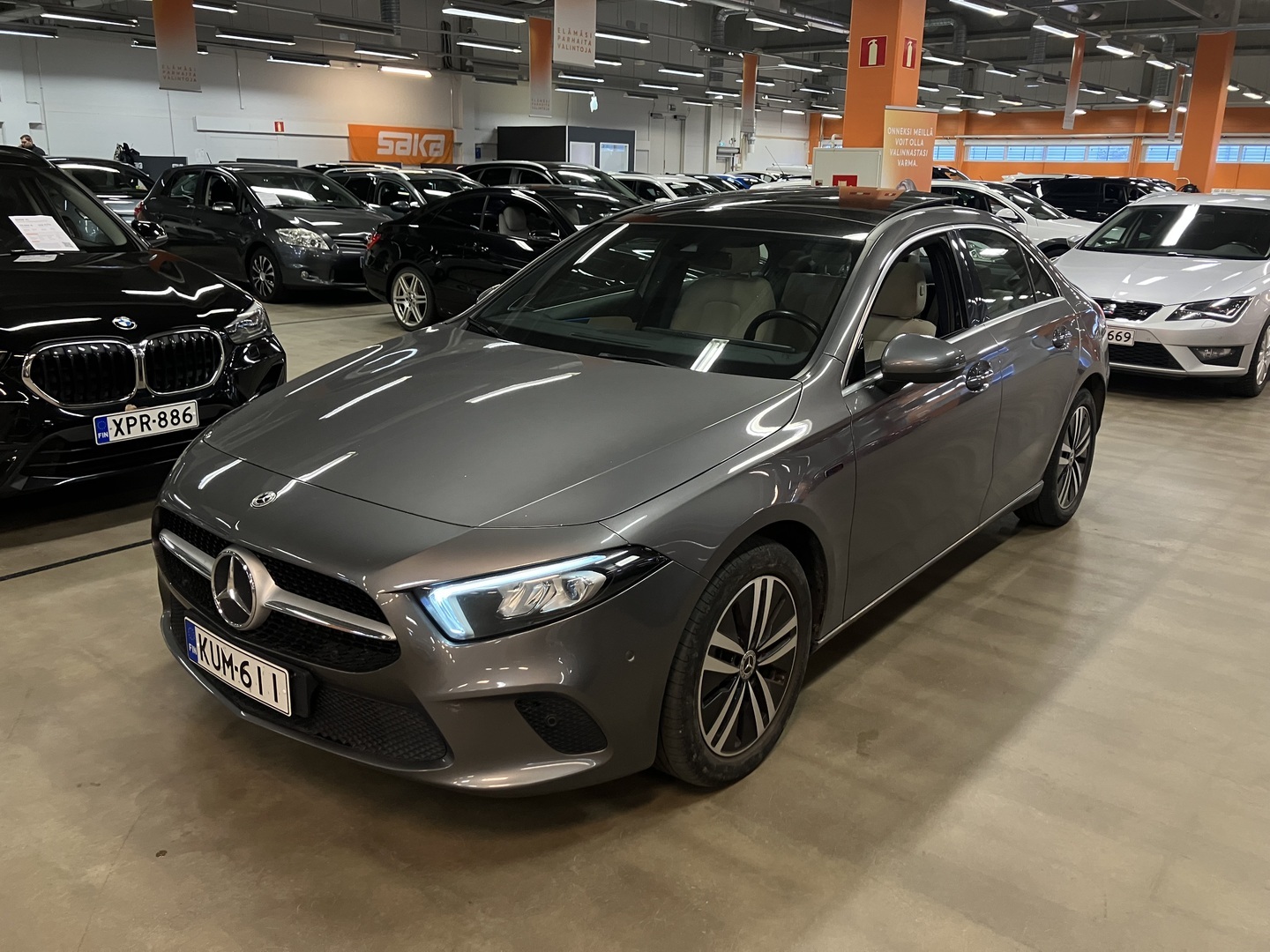 MERCEDES-BENZ A 2022