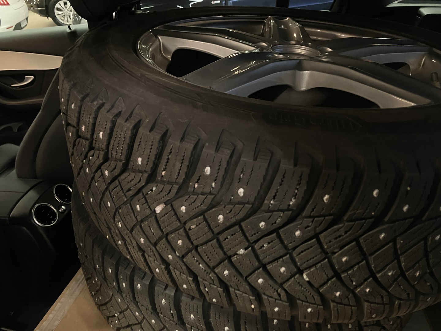 MERCEDES-BENZ GLC 2022