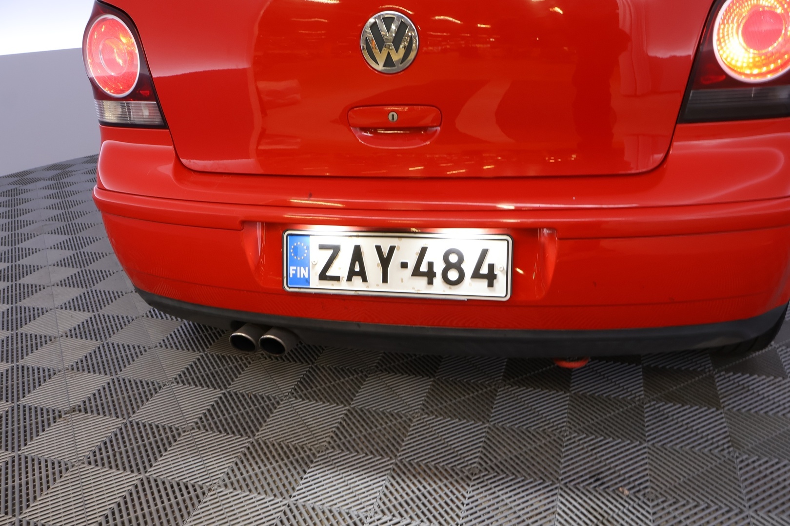 VOLKSWAGEN Polo 2006