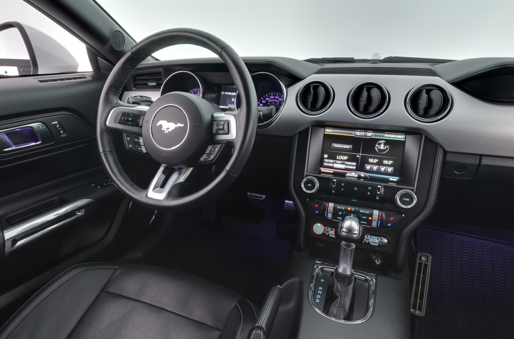 FORD Mustang 2017