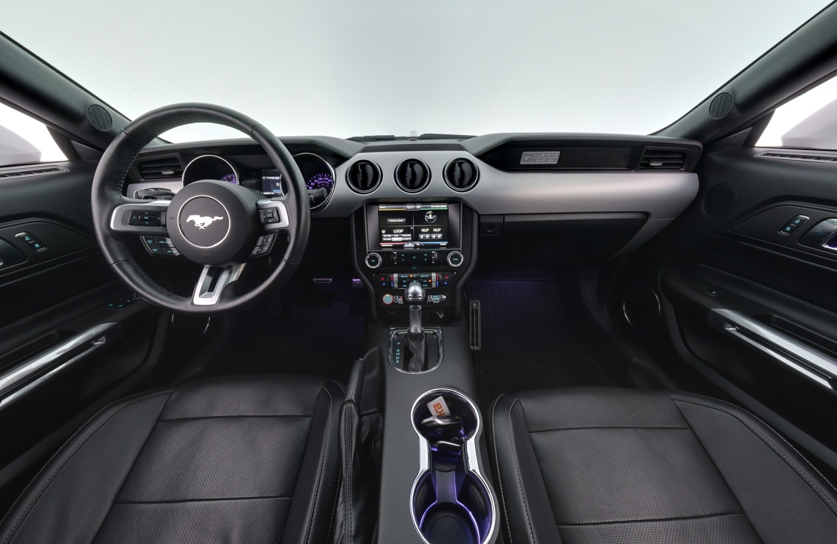 FORD Mustang 2017